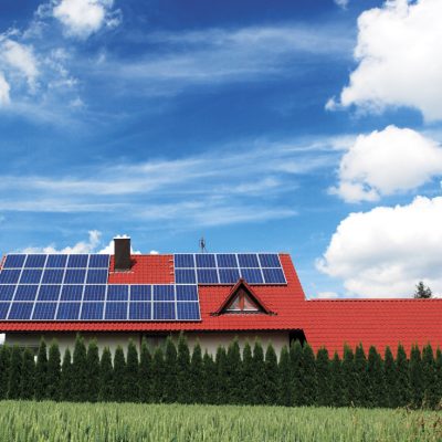 Ce veste extraordinară le aduce 2022 celor care și-au montat panouri fotovoltaice acasă sau vor să o facă
