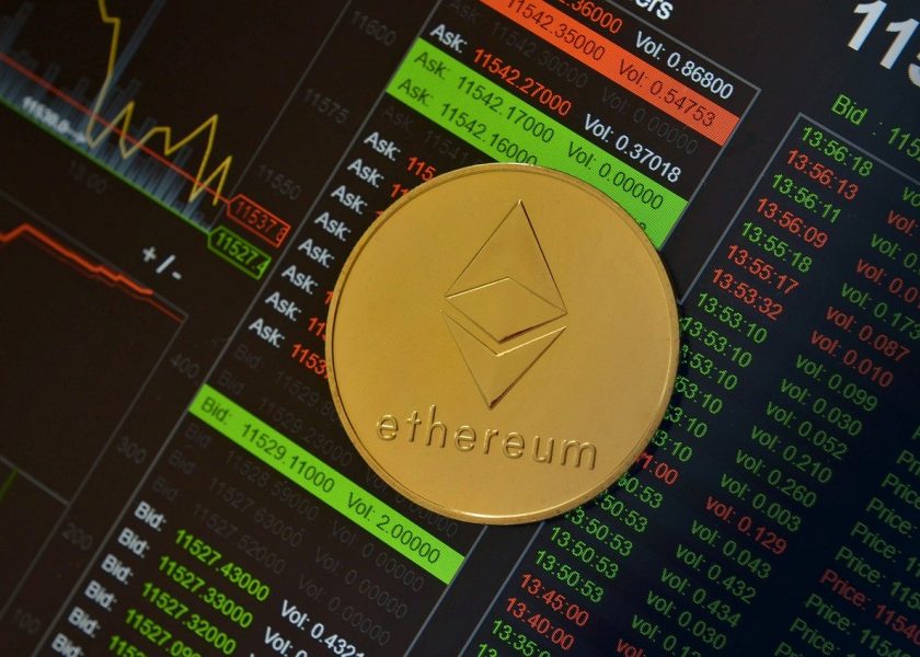 Ethereum vs. bitcoin: unde să-ți investești banii în 2021?